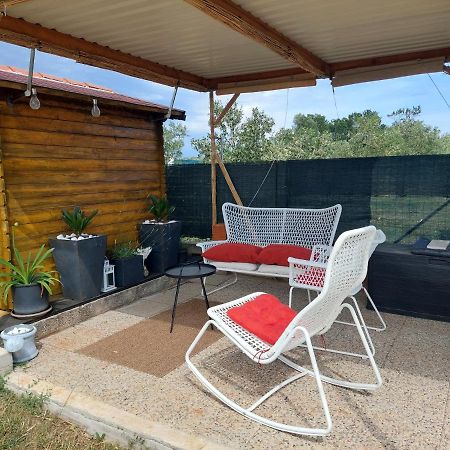 Holiday House Romi Пула Екстериор снимка